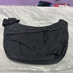 Black Women’s Crossbody Bag